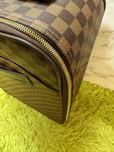 Load image into Gallery viewer, LOUIS VUITTON Damier Ebene Pegase 45
