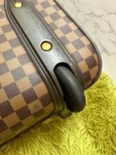 Load image into Gallery viewer, LOUIS VUITTON Damier Ebene Pegase 45
