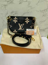 Load image into Gallery viewer, LOUIS VUITTON Multi Pochette Empreinte Bi Color
