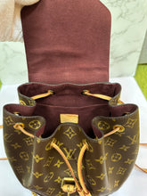 Load image into Gallery viewer, LOUIS VUITTON Monogram Canvas Montsouris MM
