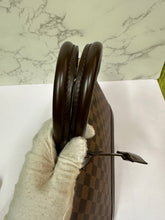 Load image into Gallery viewer, LOUIS VUITTON Damier Ebene Alma PM
