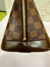 Load image into Gallery viewer, LOUIS VUITTON Damier Ebene Alma PM
