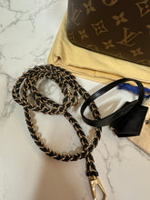 Load image into Gallery viewer, LOUIS VUITTON Vanity Autres Toiles Monogram
