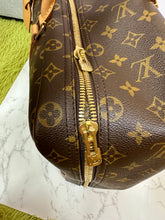 Load image into Gallery viewer, LOUIS VUITTON Monogram Sirius 45

