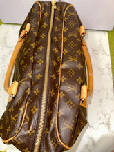 Load image into Gallery viewer, LOUIS VUITTON Monogram Canvas Carryall Bag
