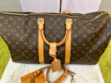 Load image into Gallery viewer, LOUIS VUITTON Monogram Keepall Bandouliere 55
