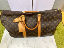 Load image into Gallery viewer, LOUIS VUITTON Monogram Keepall 50
