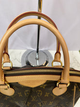 Load image into Gallery viewer, LOUIS VUITTON Monogram Tivoli PM
