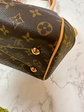 Load image into Gallery viewer, LOUIS VUITTON Monogram Tivoli PM
