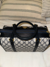 Load image into Gallery viewer, GUCCI Boston (Vintage)
