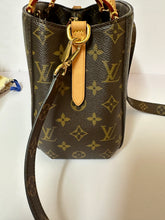 Load image into Gallery viewer, LOUIS VUITTON Monogram Montaigne BB
