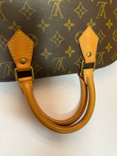Load image into Gallery viewer, LOUIS VUITTON Monogram Alma PM
