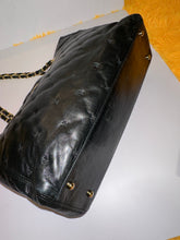 Load image into Gallery viewer, CHANEL Shopping Tote Bag - Black
