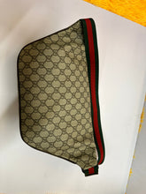 Load image into Gallery viewer, GUCCI Supreme Night Courrier Belt Bag
