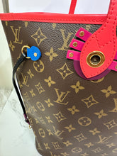Load image into Gallery viewer, LOUIS VUITTON Monogram Canvas Totem Neverfull MM
