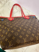 Load image into Gallery viewer, LOUIS VUITTON Monogram Canvas Totem Neverfull MM
