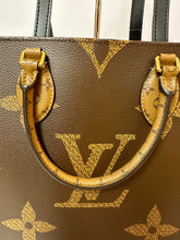 Load image into Gallery viewer, LOUIS VUITTON Monogram Reverse On-The-Go MM
