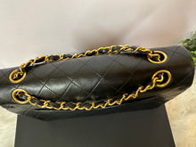 Load image into Gallery viewer, CHANEL Matelasse Flap Chain Shoulder Bag
