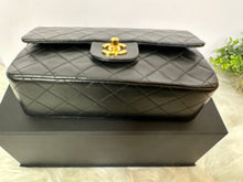 Load image into Gallery viewer, CHANEL Matelasse Flap Chain Shoulder Bag
