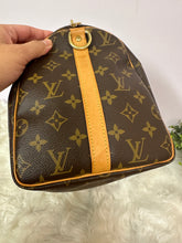 Load image into Gallery viewer, LOUIS VUITTON Speedy 30 Monogram
