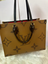 Load image into Gallery viewer, LOUIS VUITTON Reverse Monogram  On-The-Go MM
