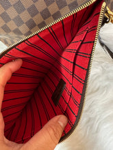 Load image into Gallery viewer, LOUIS VUITTON Damier Ebene Neverfull MM
