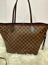 Load image into Gallery viewer, LOUIS VUITTON Damier Ebene Neverfull MM
