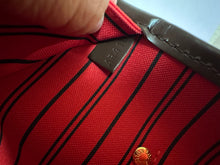 Load image into Gallery viewer, LOUIS VUITTON Damier Ebene Neverfull MM
