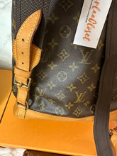 Load image into Gallery viewer, LOUIS VUITTON Monogram Montsouris GM

