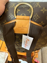 Load image into Gallery viewer, LOUIS VUITTON Monogram Montsouris GM
