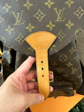 Load image into Gallery viewer, LOUIS VUITTON Monogram Montsouris GM
