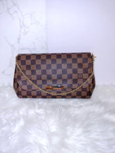 Load image into Gallery viewer, LOUIS VUITTON Favorite Damier Ebene MM
