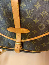 Load image into Gallery viewer, LOUIS VUITTON Saumur 30 Monogram Canvas
