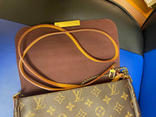 Load image into Gallery viewer, LOUIS VUITTON Favorite Monogram MM

