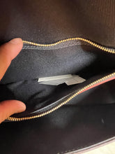 Load image into Gallery viewer, Louis Vuitton Diane
