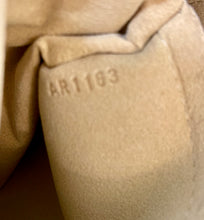 Load image into Gallery viewer, LOUIS VUITTON Monogram Canvas Retiro PM
