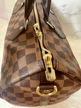 Load image into Gallery viewer, LOUIS VUITTON Damier Canvas Speedy 35
