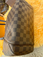 Load image into Gallery viewer, LOUIS VUITTON  Damier Ebene Totally PM (Special Order)
