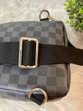 Load image into Gallery viewer, LOUIS VUITTON Damier Graphite Canvas Avenue
