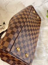 Load image into Gallery viewer, LOUIS VUITTON Damier Ebene Trevi PM
