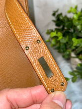 Load image into Gallery viewer, HERMES Birkin 30 Gold Epsom
