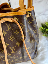 Load image into Gallery viewer, LOUIS VUITTON Monogram Canvas Petit Noe
