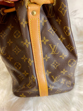 Load image into Gallery viewer, LOUIS VUITTON Monogram Canvas Petit Noe
