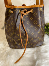 Load image into Gallery viewer, LOUIS VUITTON Monogram Canvas Petit Noe
