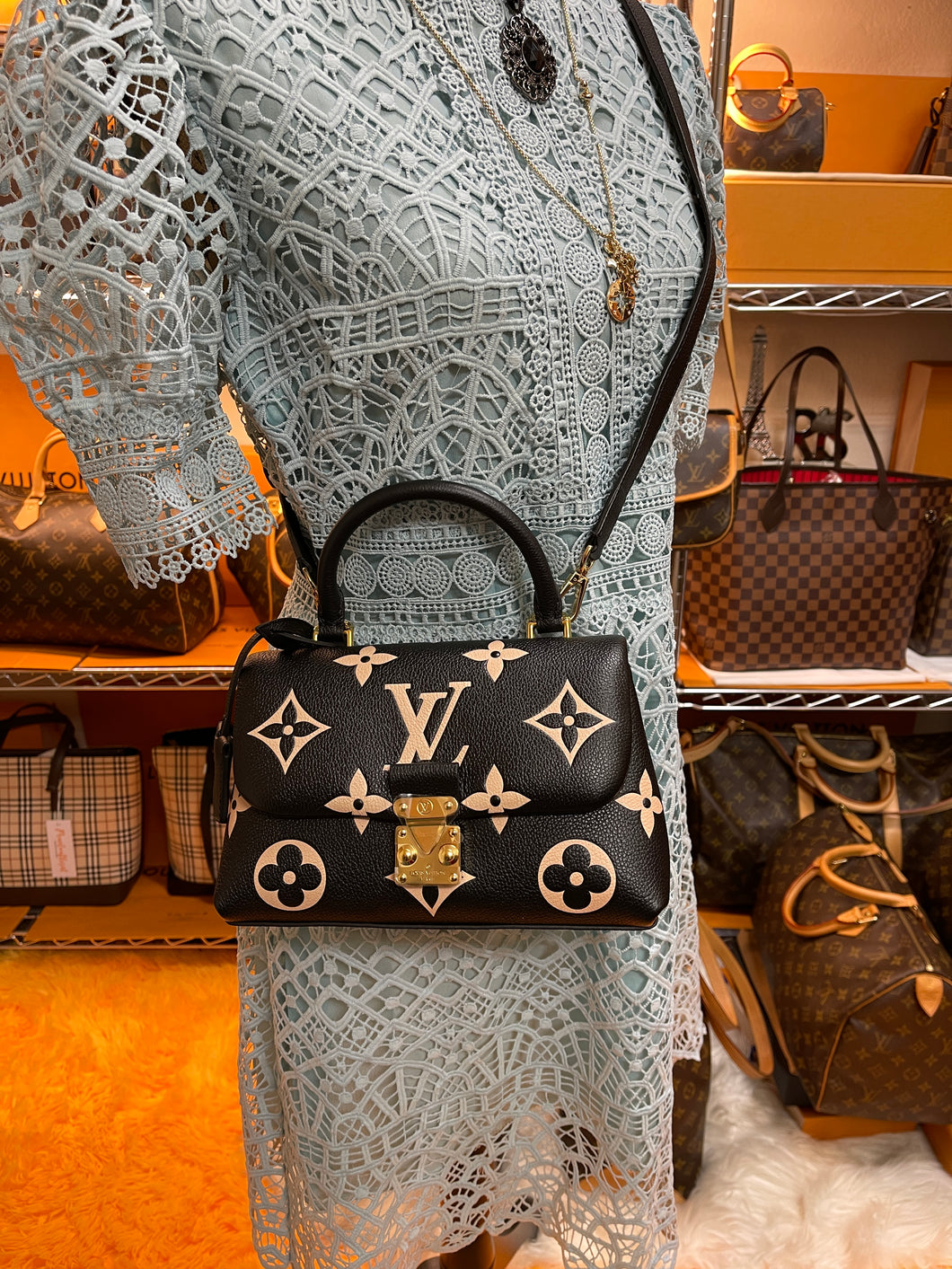 Louis Vuitton, Bags, Louis Vuitton Nono Mm Bicolor Monogram Empreinte  Leather