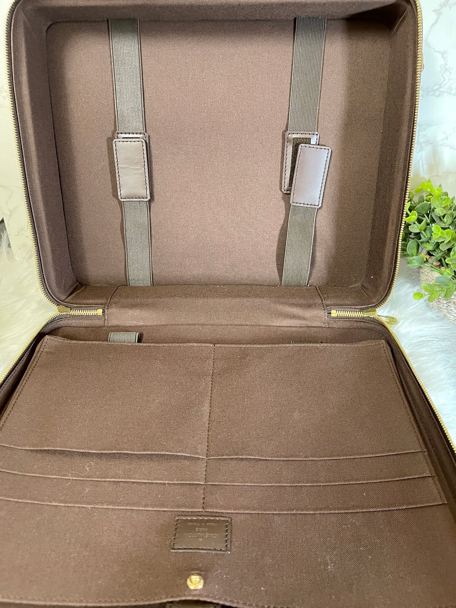 Louis Vuitton Ebene Porte Ordinateur Sabana Computer Bag – The Closet