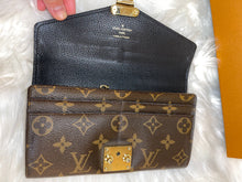 Load image into Gallery viewer, LOUIS VUITTON Pallas Wallet
