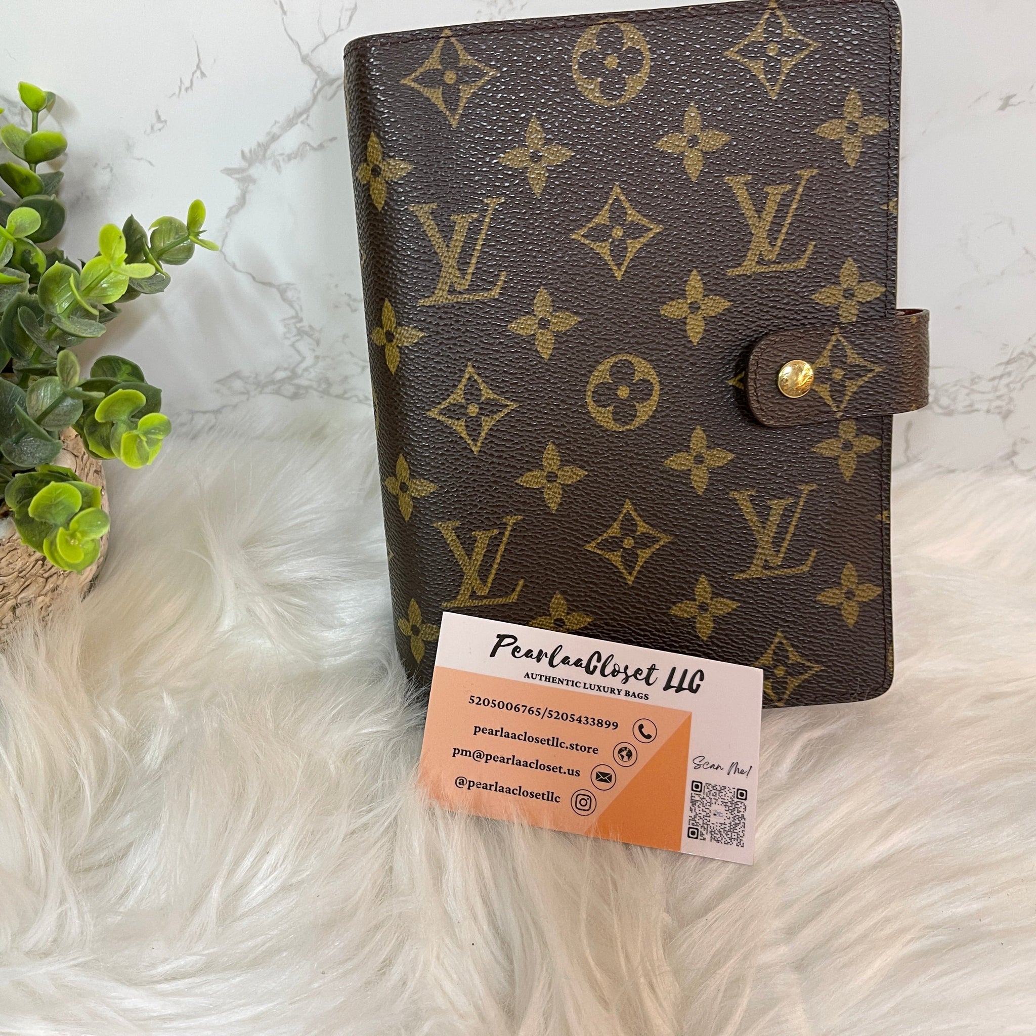 Louis Vuitton Agenda MM monogram