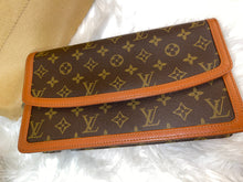 Load image into Gallery viewer, LOUIS VUITTON Monogram Pochette Dame

