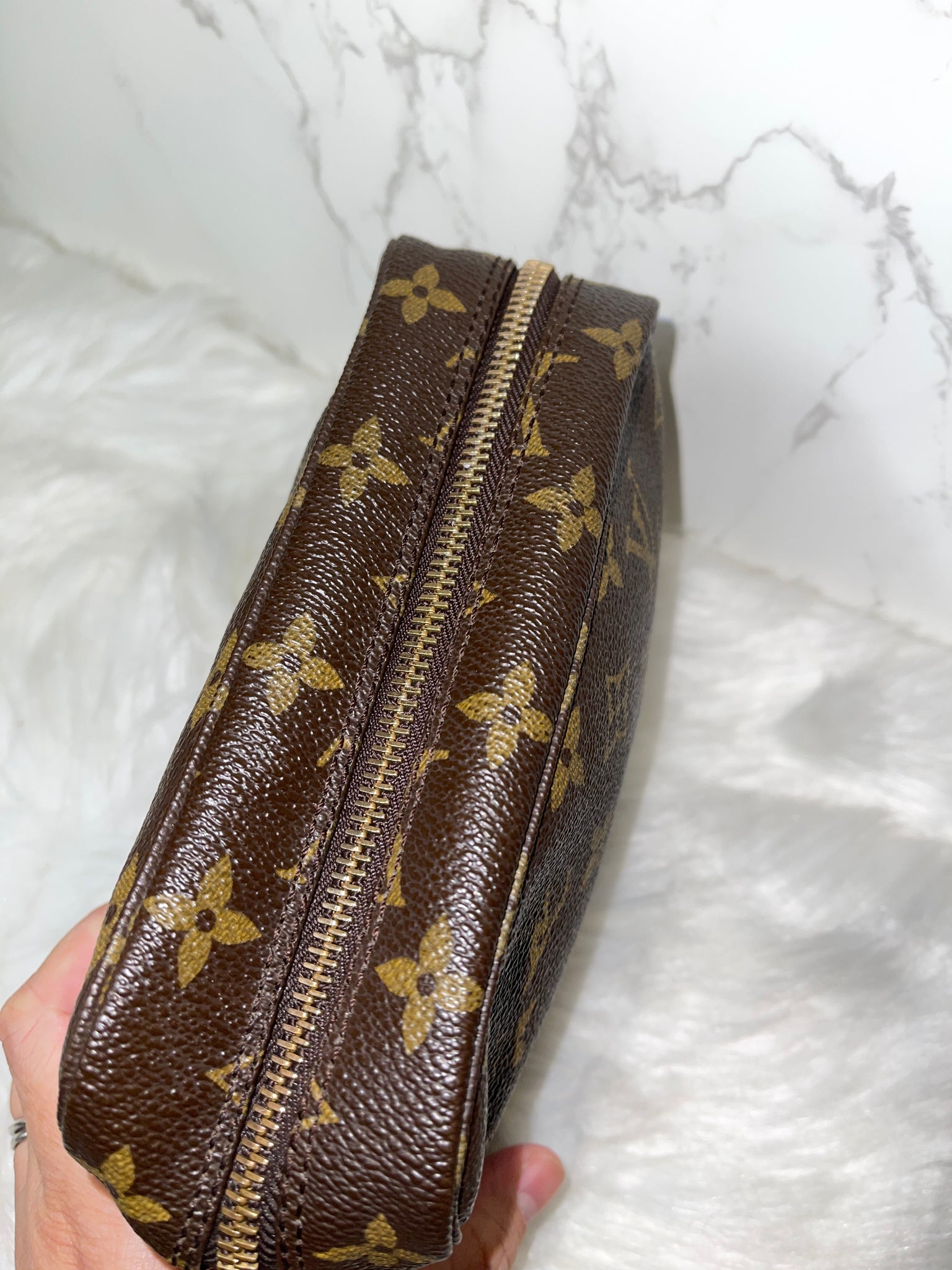 LOUIS VUITTON Monogram Trousse Toilette 18 – PearlaaClosetLLC